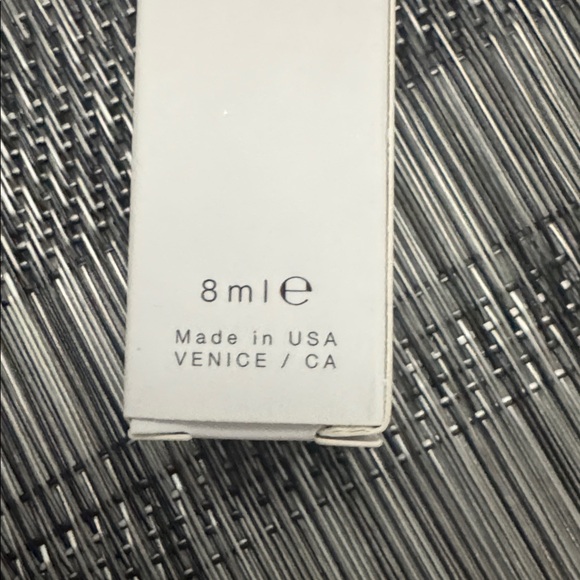 r ddle Roll On Fragrance Oil - Picture 2 of 2